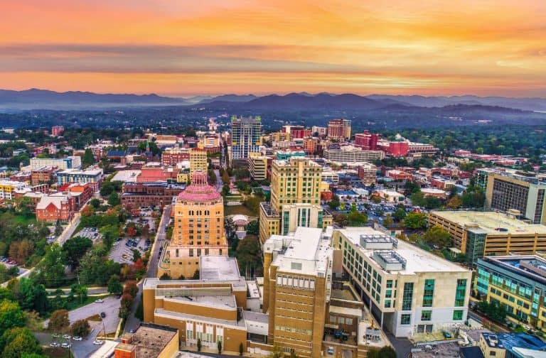 15+ Places to Stay in Asheville NC: 2024 Best Hotels & Area